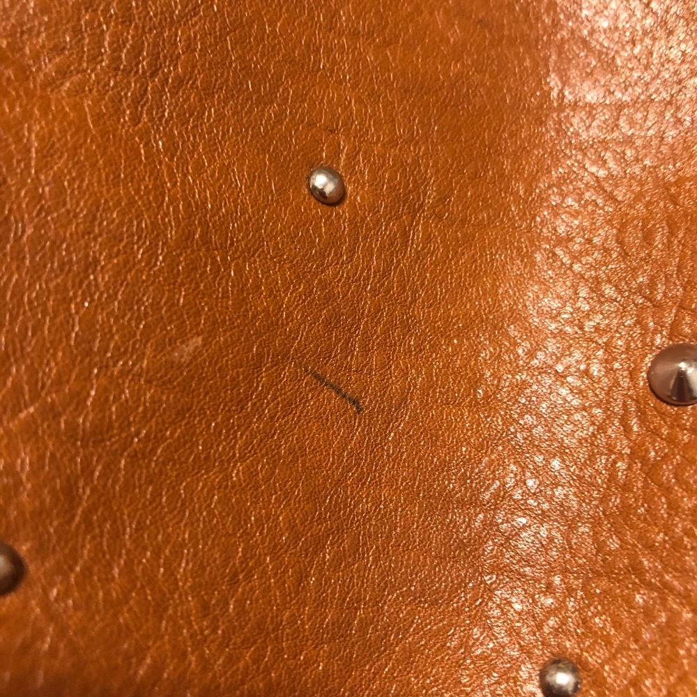 🎉😍 *🎊🌴RARE* REBECCA MINKOFF STUDDED HOBO BAG🎊 HOSTS PICK! - Picture 15 of 16
